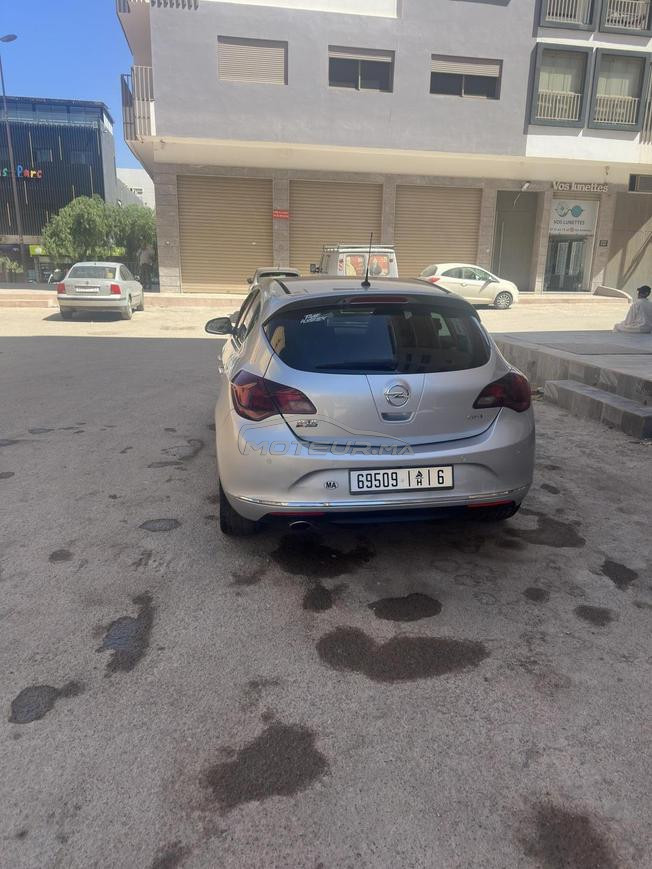 opel astra 2l 2016