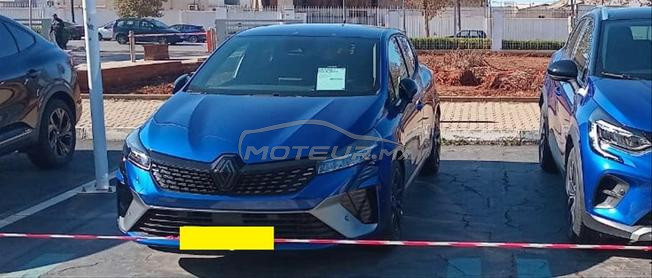 Renault Clio Hybride Automatique 2025 à Fès