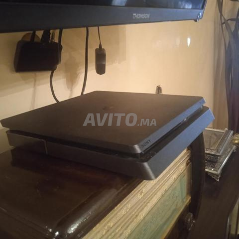 PlayStation 4sl bon état - 2