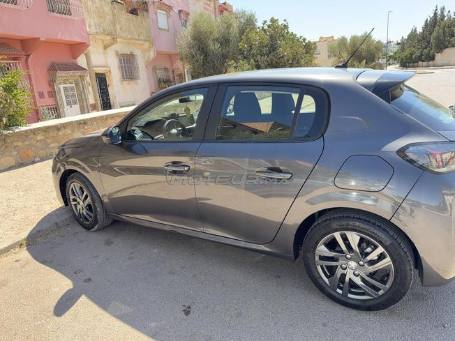 Peugeot 208 2023