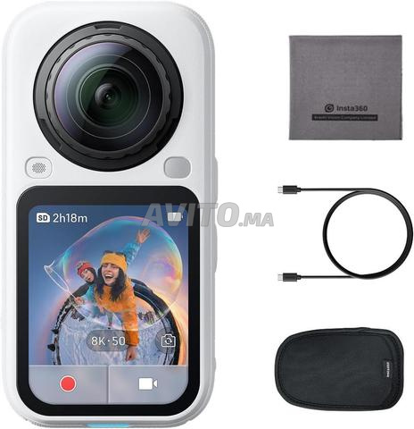 Insta360 X6 - Caméra 360° 8K avec capteurs 11,1 - 2