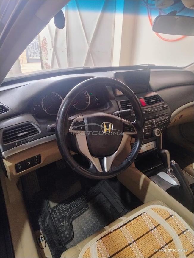Honda Accord Essence Automatique 2009 à Salé