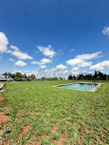 Ferme avec villa et piscine privative à louer - 2