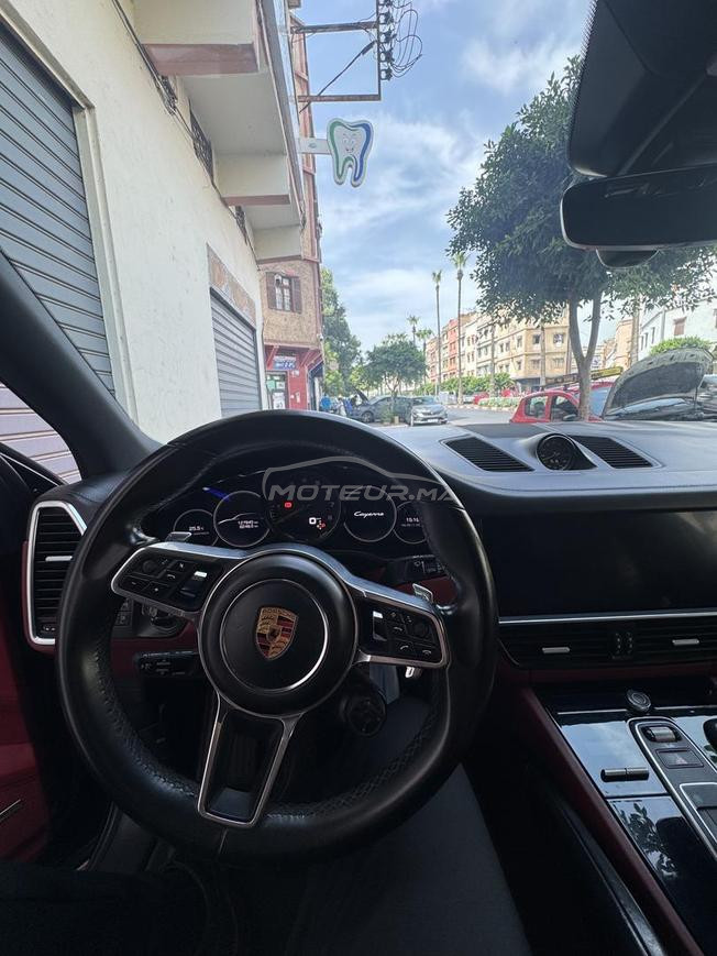⁠Porsche Cayenne E-Hybrid 2019 V6 462ch 1ere main.