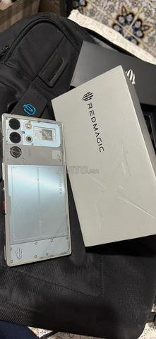 Redmagic 10 pro 16-512Gb - 2