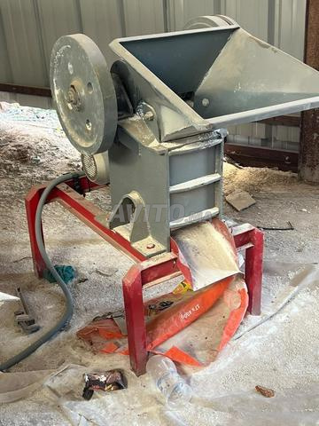 Petit Broyeur Concasseur Industriel - 2