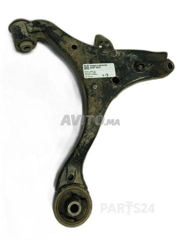 Triangle avant droit Honda Civic 2004 - 2