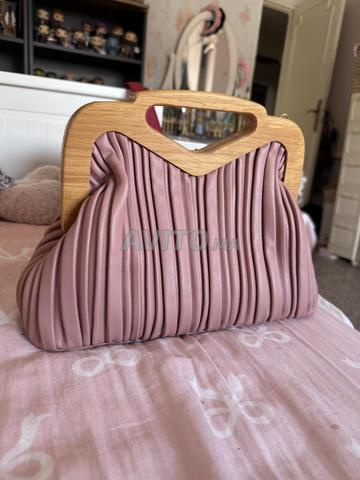 Deux sacs neufs 200dh chacun et 350 les deux - 2