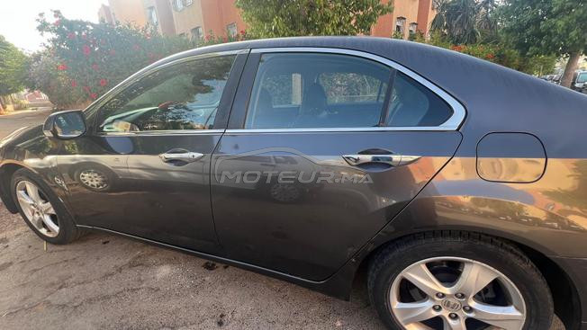 Honda Accord Essence Automatique fin 2010 à Salé