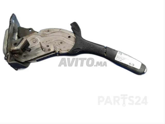 Poignée de frein à main Peugeot 406 2002 - 2