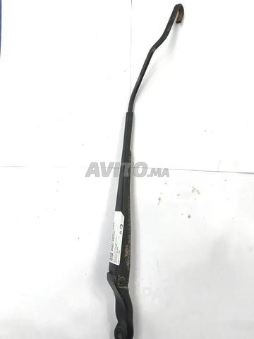 Bras d'essuie-glace conducteur Peugeot 406 2002 - 2