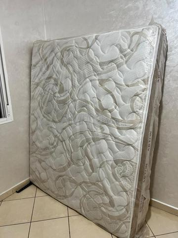 Matelas 160/190 - 2