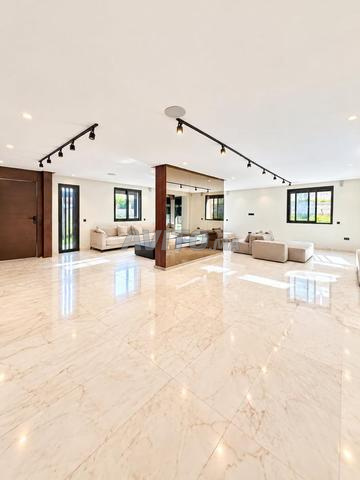 Villa contemporaine d’exception avec piscine - 2