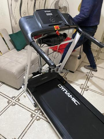 Machine de fitness tapis roulant - 2