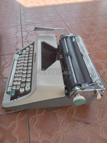 Machine à écrire - 2