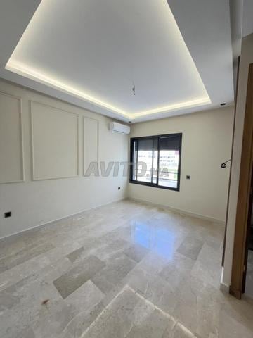 Appartement à louer 40 m² à Casablanca - 2