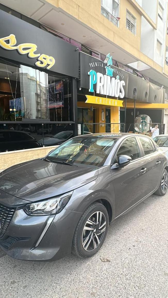  للبيع Peugeot 208 موديل 2023 – حالة ممتازة