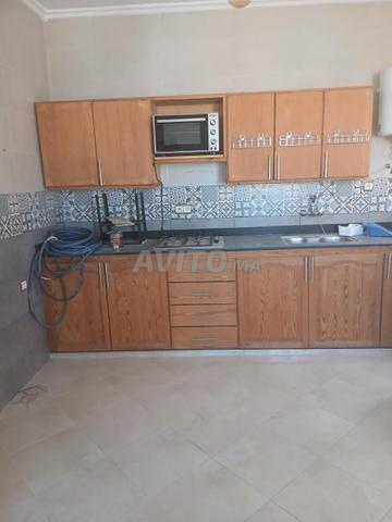 Un appartement vide à louer - 2
