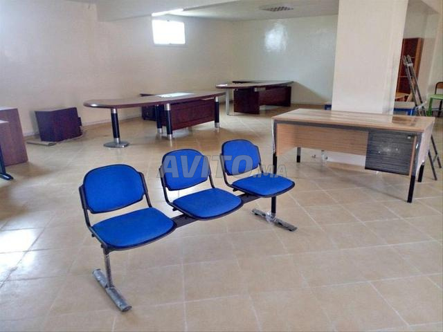 Banquette 3 places avec accoudoirs - 2