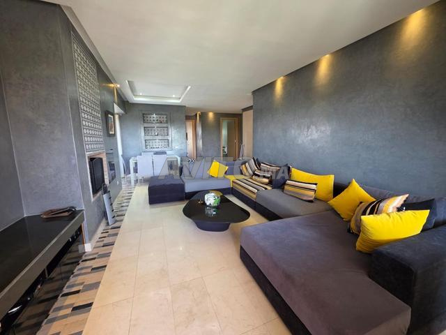 Appartement à louer avec vue Golf Piscine et Atlas