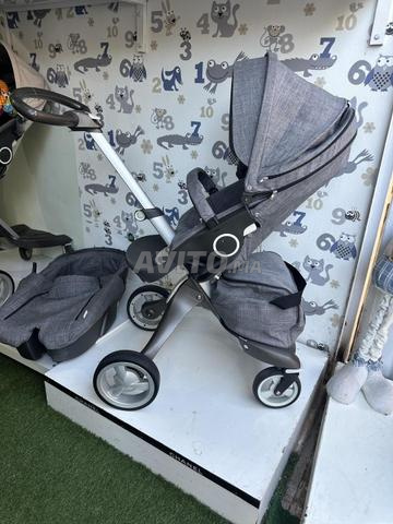 Une poussette duo stokke  - 2