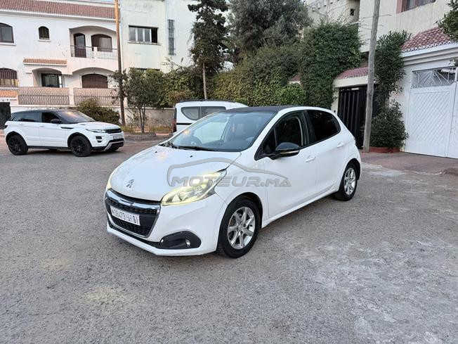 PEUGEOT 208 Active (2019 / Diesel)