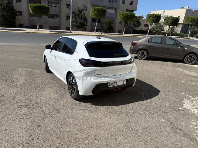 Peugeot 208 version style 