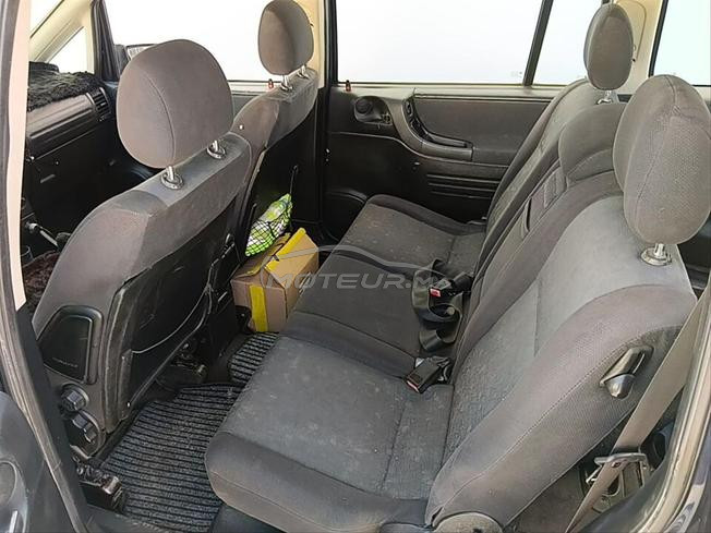 Opel Zafira Diesel Manuelle 2000 à Ain Taoujdate