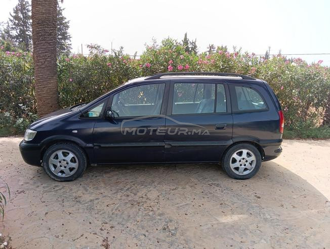 Opel Zafira Diesel Manuelle 2000 à Ain Taoujdate