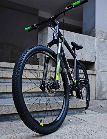 Vélo Rockrider noir ST 530 - 2