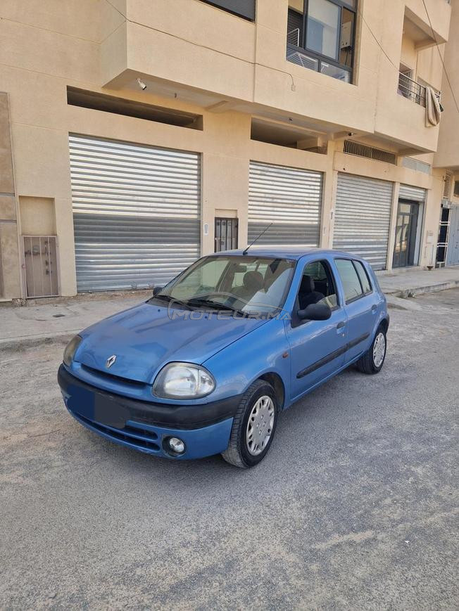 clio premier main 