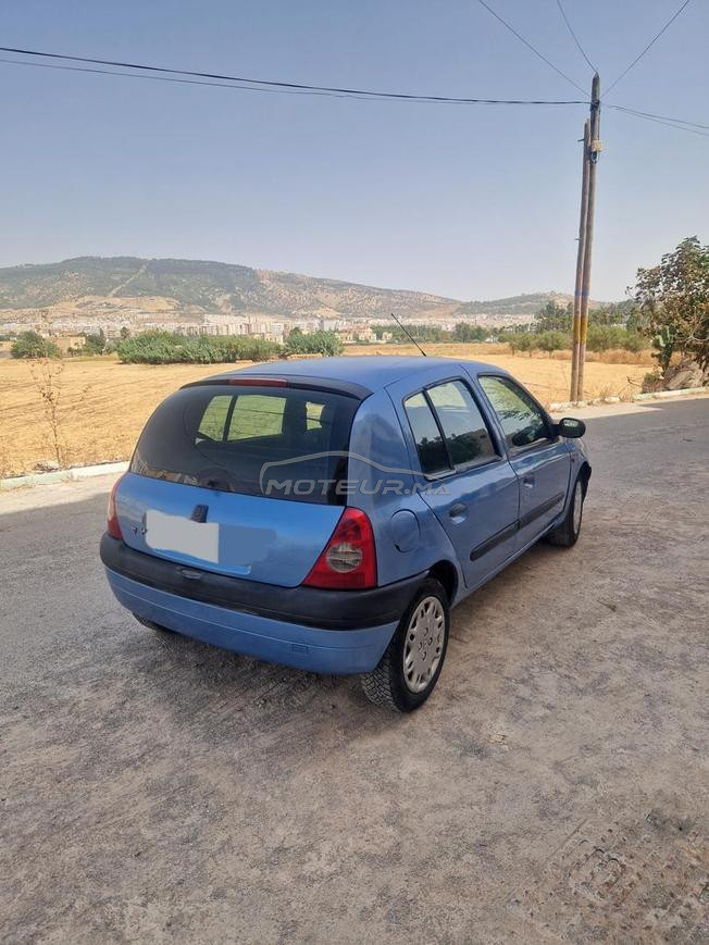 clio premier main 
