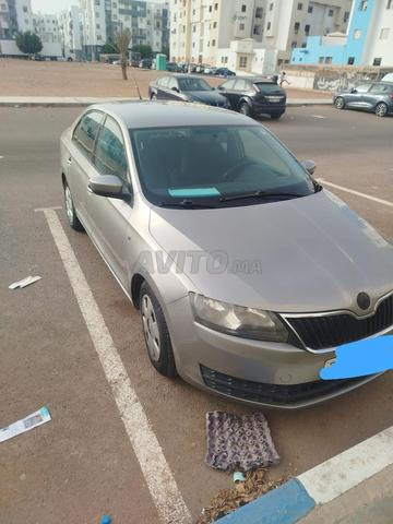 Skoda Rapid Diesel Manuelle 2014 à Agadir - 2