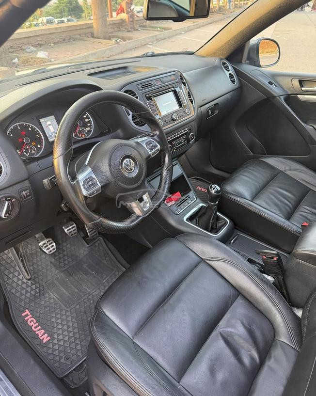Tiguan R line 2014 dn 2018 3amra 