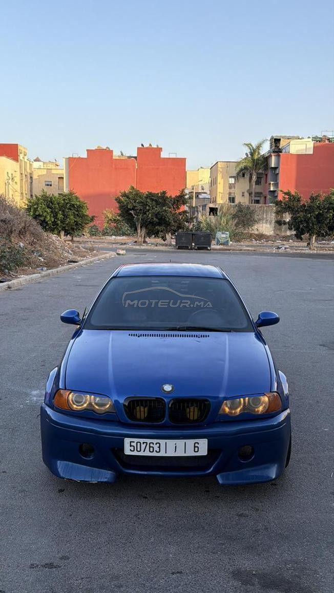 BMW Série 3 Essence Manuelle 2001 à Rabat