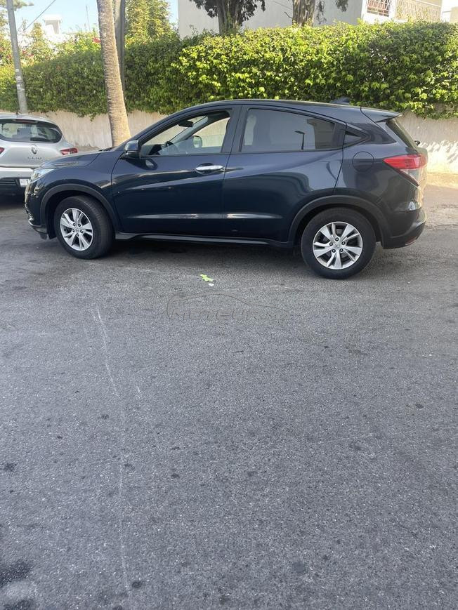 À vendre HONDA HR-V en excellent état 