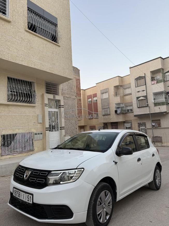 dacia sandero model 2017