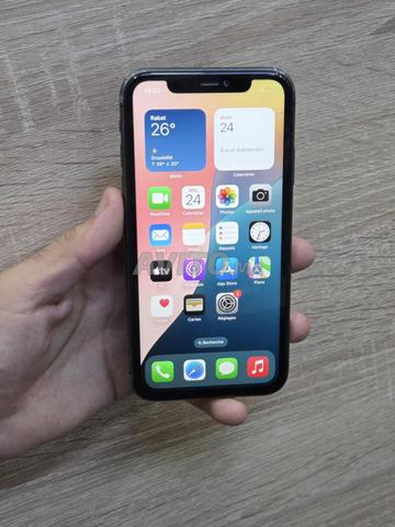 IPhone 11 64GB 77 batri écran changer no face id  - 2