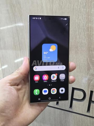 S24 Ultra 256GB 12GB RAM avec une petite fissure sur le verre - 2