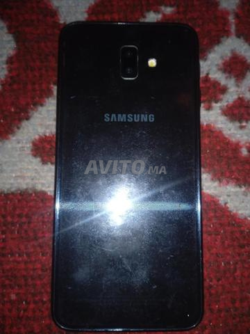 Samsung Galaxy g6 - 2