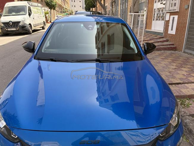 Peugeot 208 Diesel Manuelle 2024 à Tanger