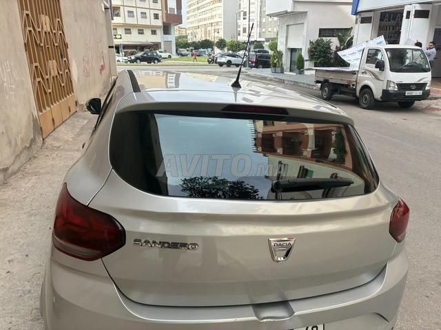 Dacia Sandero Diesel Manuelle 2022 à Tanger - 2
