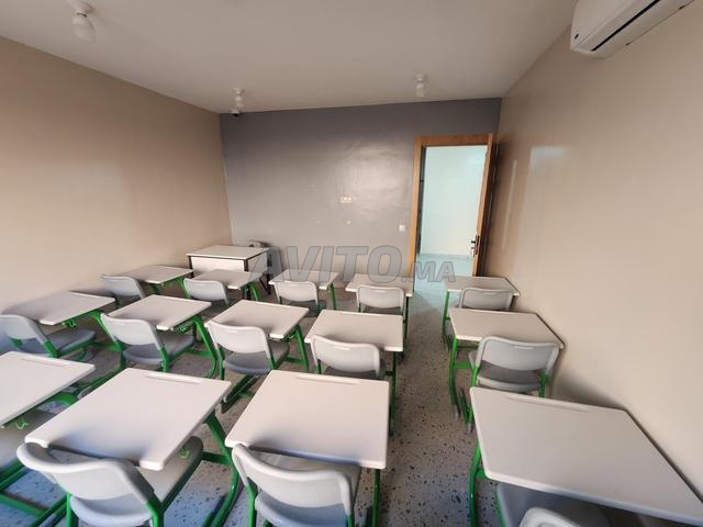 École primaire Équipé en Vente neuf