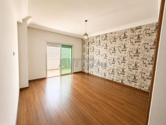 Appartement vide à louer à Maârif Extension - 2