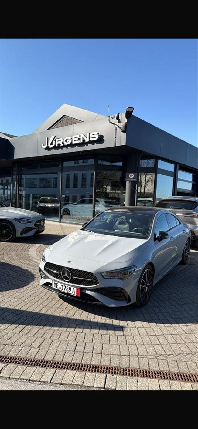 je vends une Mercedes Benz CLA 220d AMG en 