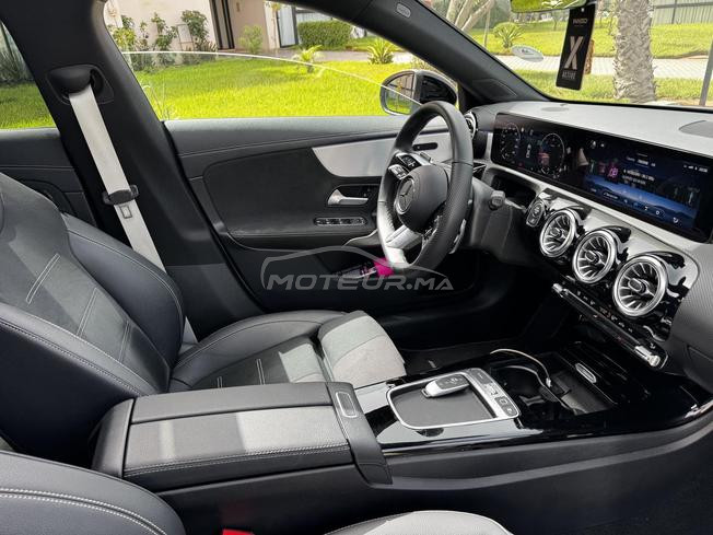 je vends une Mercedes Benz CLA 220d AMG en 