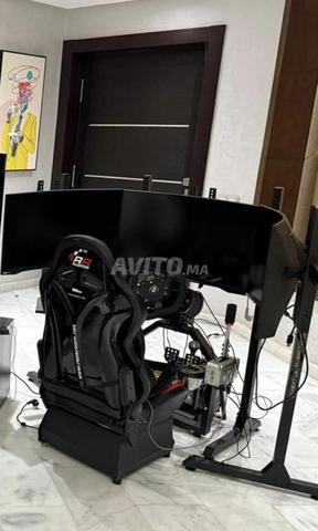3 samsung odysseY G7 240 hZ UHD 32 POUCES    - 2