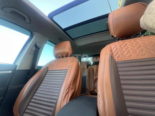 Volkswagen Tiguan - 2