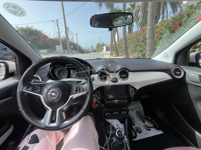 Opel Adam Essence 2017 à Casablanca,Tanger, autres