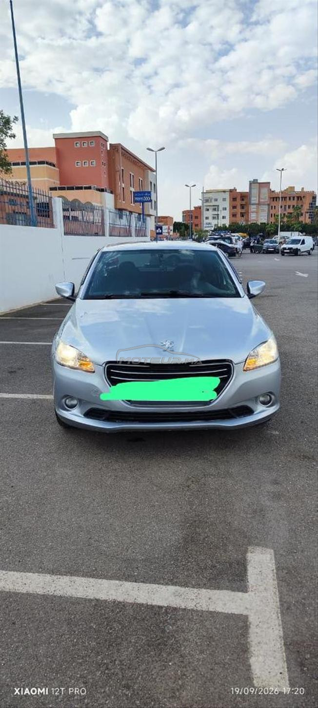 peugeot 301 en très bonne état 